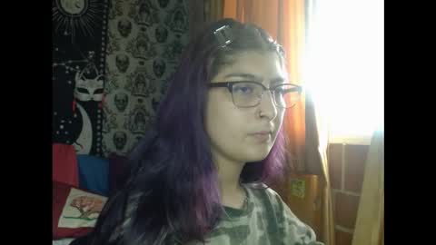    --  -- help me reach 100 hands up  online show from October 1, 7:09 pm