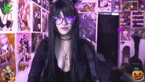 Snapshot of dakapsy420_ chatting on October 23, 4:06 pm Dakapsy online show from October 23, 4:06 pm