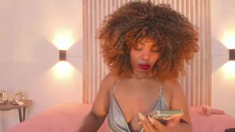 Snapshot of dakhota__35 chatting on June 23, 12:03 pm Dakhota online show from June 23, 12:03 pm