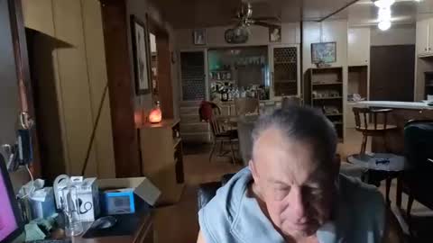 dakit online show from November 4, 1:43 pm