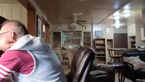 dakit online show from November 19, 1:44 pm