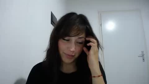 IG  dakotasofiaa online show from September 26, 2:26 am