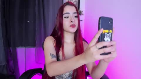 Snapshot of dakota_cullenn chatting on March 16, 2:39 am Dako online show from March 16, 2:39 am