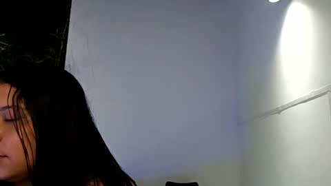 dakota_jhons1 online show from November 2, 5:43 am