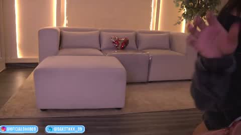 dako online show from July 7, 12:24 am