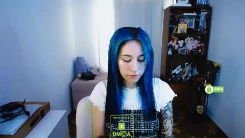 Maca online show from December 8, 3:45 pm