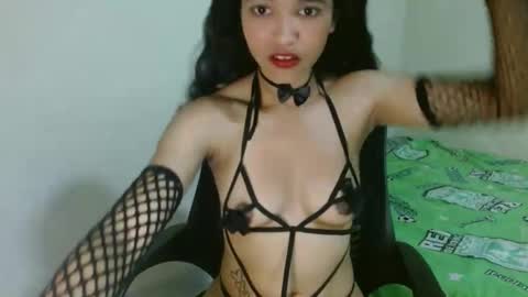 Dakota And Bellamy online show from January 9, 3:04 am