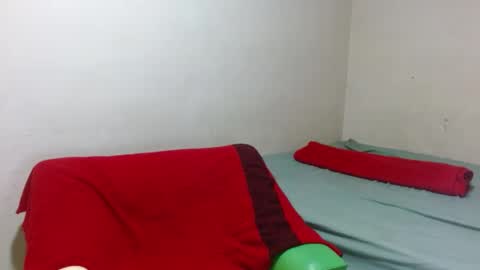 Dakota And Bellamy online show from January 21, 9:04 pm