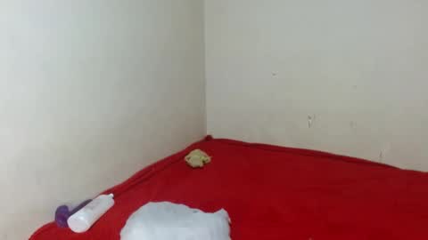 Dakota And Bellamy online show from January 27, 6:52 pm