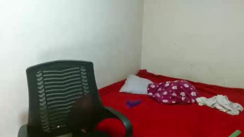 Dakota And Bellamy online show from January 29, 1:27 am