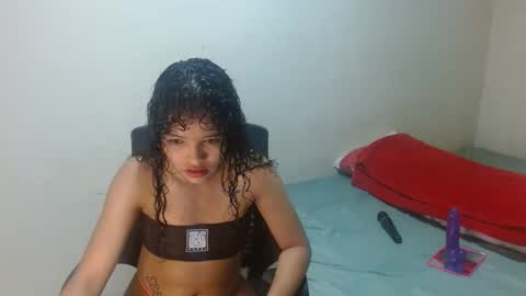 Dakota And Bellamy online show from February 8, 11:45 pm