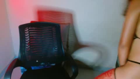 Dakota And Bellamy online show from February 28, 2:42 am