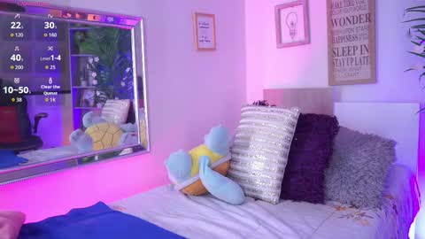 Snapshot of dakotaa_01 chatting on February 13, 5:20 pm dakotaa online show from February 13, 5:20 pm