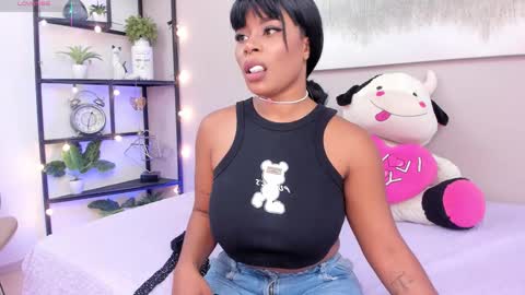 Snapshot of dakotadesire_10 chatting on February 3, 7:08 pm Sammy online show from February 3, 7:08 pm