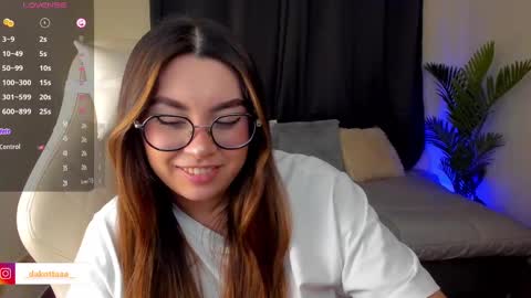 Snapshot of dakottaa__ chatting on September 26, 11:42 pm dakottaa__ online show from September 26, 11:42 pm