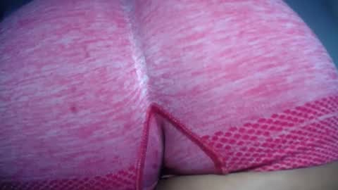 Snapshot of daleska_delicious1 chatting on February 22, 4:40 pm daleska_delicious1 online show from February 22, 4:40 pm