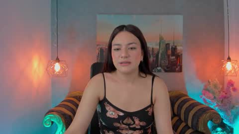 Snapshot of dali_collin chatting on February 23, 1:08 pm dali_collin online show from February 23, 1:08 pm