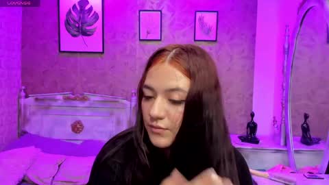 dali_collin online show from April 18, 5:17 pm