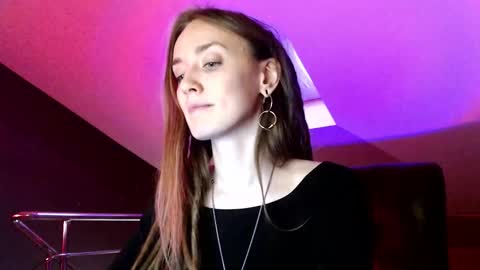 Dalia  online show from December 15, 10:18 am