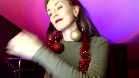 Dalia  online show from December 19, 2:13 pm