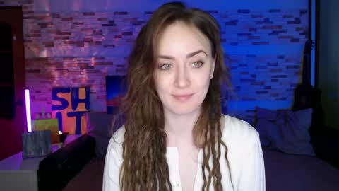 Snapshot of dalia_peach chatting on June 1, 11:01 am Dalia online show from June 1, 11:01 am