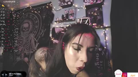 dalia_vorhees online show from January 7, 3:35 am