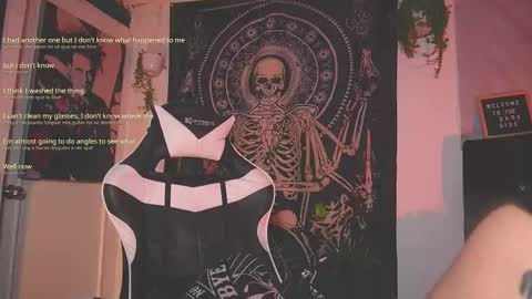 dalia_vorhees online show from December 18, 2:06 am