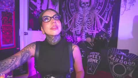 dalia_vorhees online show from March 3, 12:39 am