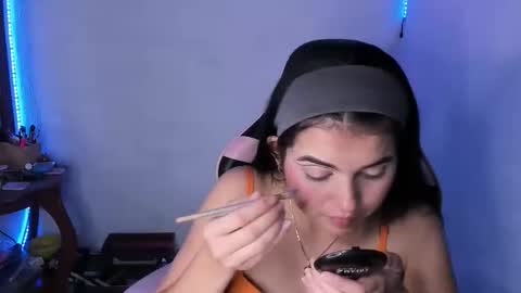 Snapshot of daliaapril22 chatting on February 27, 2:22 am Dalia April online show from February 27, 2:22 am