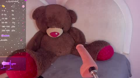 Snapshot of daliajohnson_ chatting on January 5, 1:03 am leila williams online show from January 5, 1:03 am