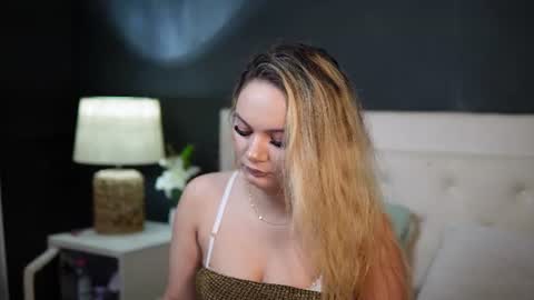 Snapshot of daliamissy chatting on June 11, 8:40 pm Dalia online show from June 11, 8:40 pm
