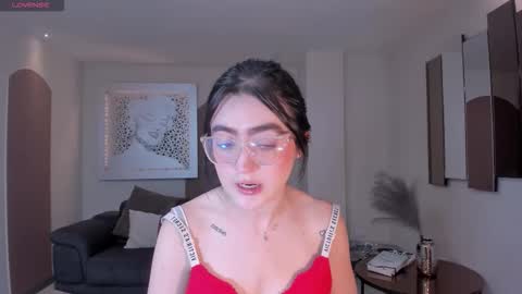 Snapshot of daliarosex chatting on February 3, 2:53 am Dalia Rose online show from February 3, 2:53 am