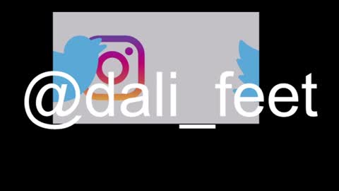 Snapshot of dalila_oficials chatting on June 19, 11:14 am online show from June 19, 11:14 am
