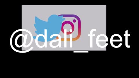 Snapshot of dalila_oficials chatting on June 25, 11:04 am online show from June 25, 11:04 am