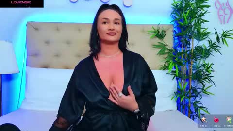 Snapshot of daliyaa_ chatting on September 17, 12:18 pm daliyaa_ online show from September 17, 12:18 pm