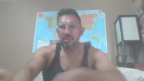 Snapshot of dallaspapi2000 chatting on December 14, 4:09 pm alex online show from December 14, 4:09 pm