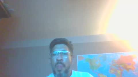 Snapshot of dallaspapi2000 chatting on December 21, 7:56 am alex online show from December 21, 7:56 am