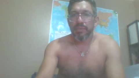 Snapshot of dallaspapi2000 chatting on October 19, 8:48 am alex online show from October 19, 8:48 am