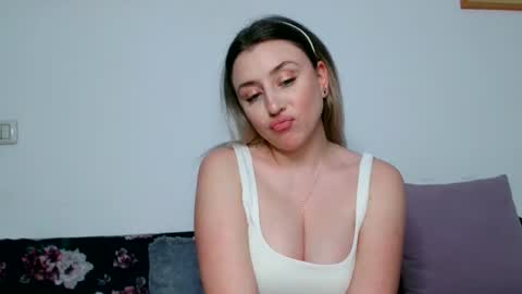 Maria online show from April 22, 9:05 pm