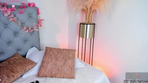 Dalyla online show from November 14, 1:43 pm