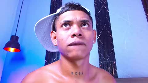 Snapshot of damar_felipe chatting on September 24, 4:21 pm damar_felipe online show from September 24, 4:21 pm