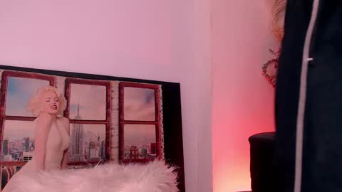         online show from November 29, 5:54 am