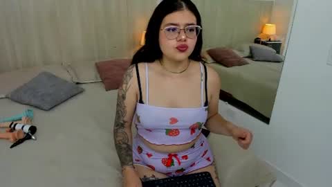 Damaris Ponce online show from June 30, 3:51 am