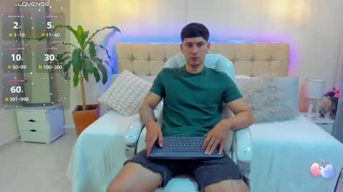 DAMIAN online show from January 20, 1:11 pm