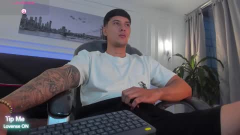 DAMIAN online show from March 12, 11:05 am