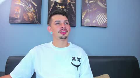 Damian Oliver online show from October 21, 5:52 am