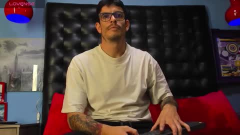 ---Damian--- online show from February 23, 1:08 pm