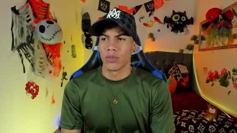 Damian online show from October 28, 3:21 am