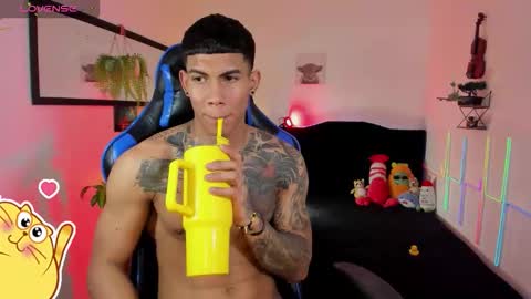 Damian online show from March 2, 7:15 am