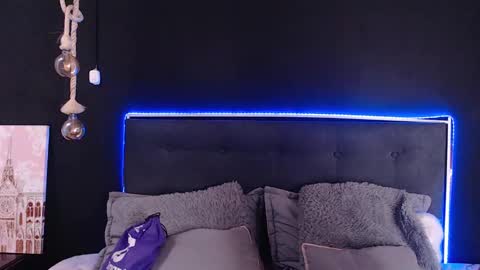 damian_n_lissa online show from March 5, 2:23 pm